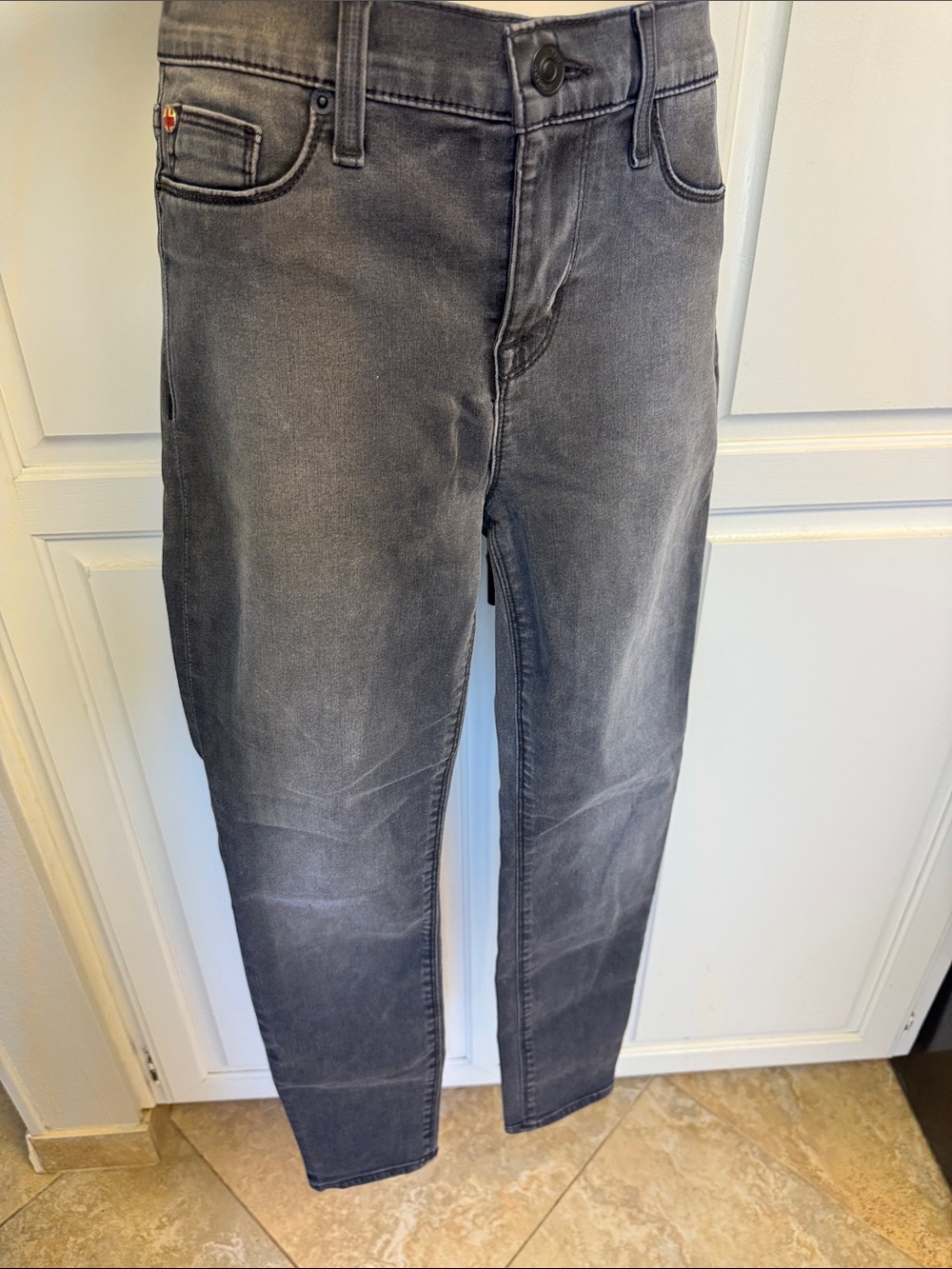 Hudson Hudson Nico midrise Charcoal Gray Slim Jeans - Back Pocket Detail